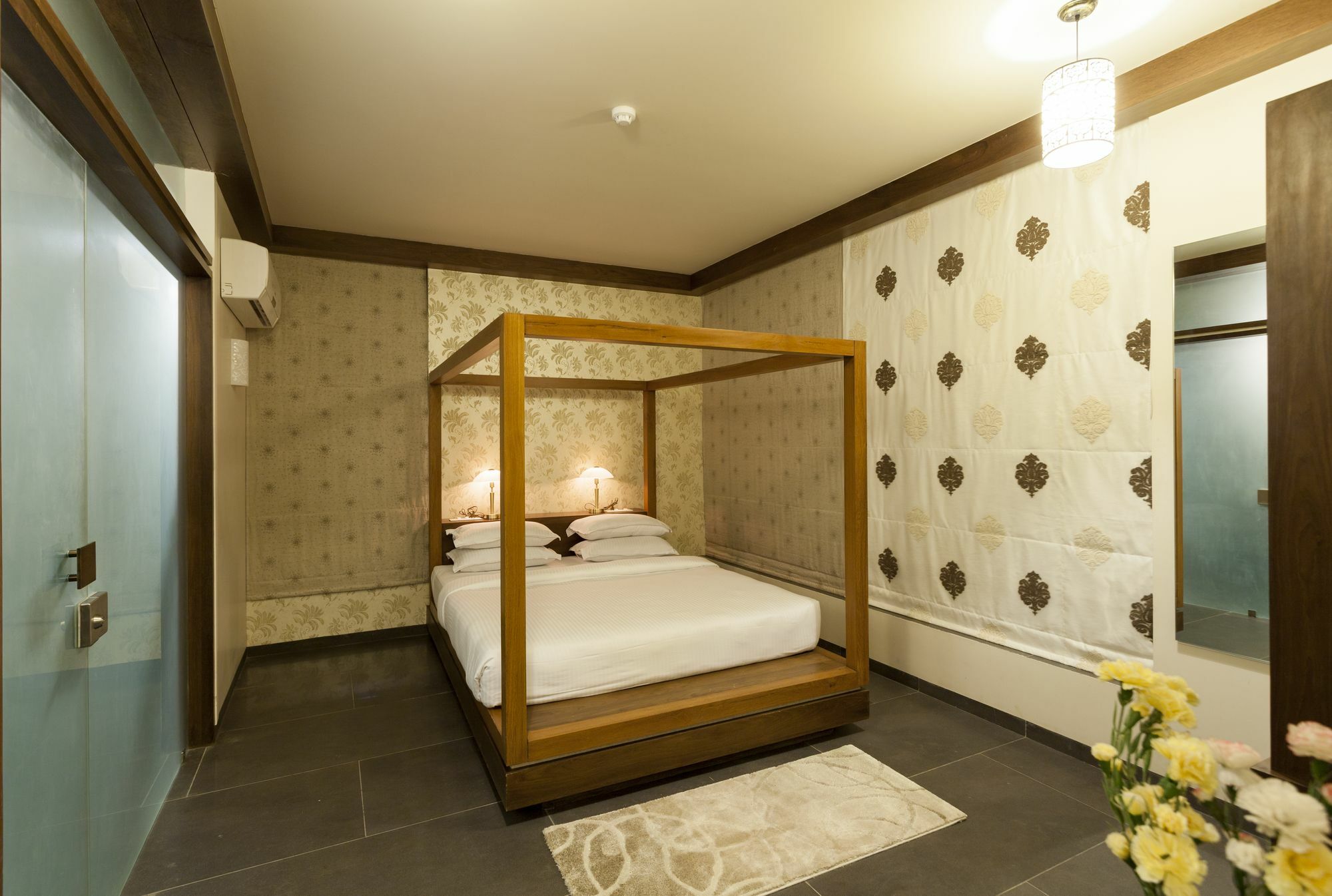 Hotel K Tree - A Boutique Hotel Kolhapur Extérieur photo